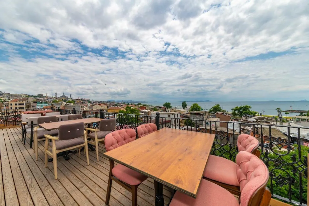 Golden Sand Hotel Istanbul 3*,