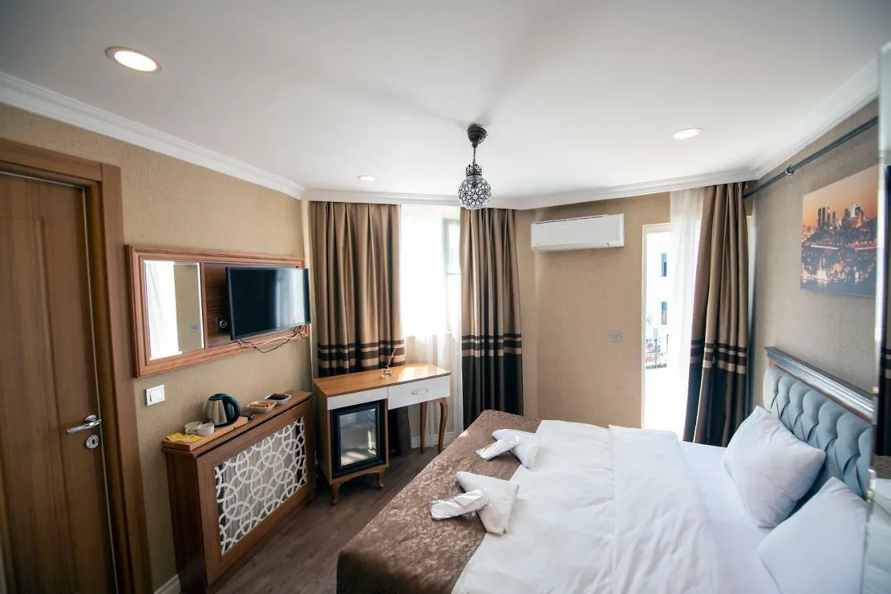 Golden Sand Hotel Istanbul 3*,